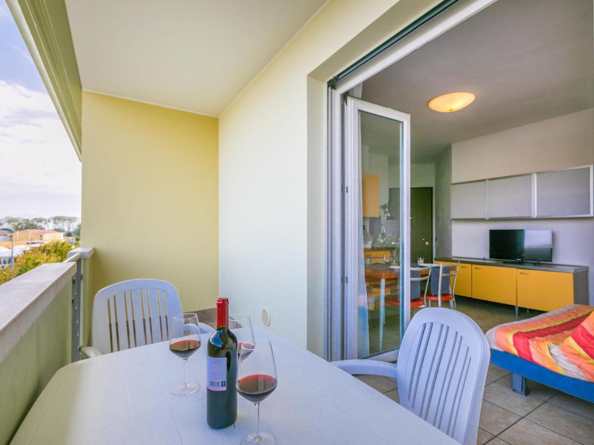 Apartment Robinia-Pinetine-3 By Interhome Duna Verde Exterior foto